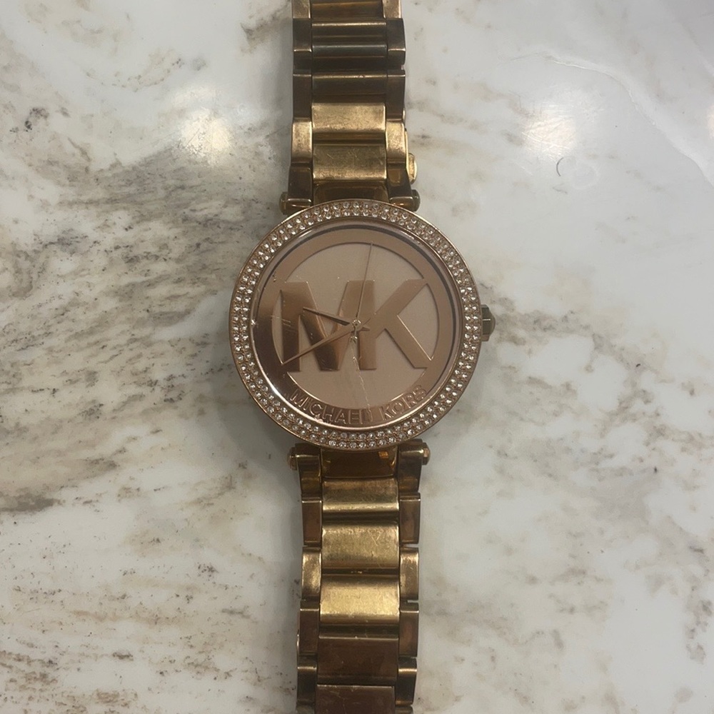 Michael Kors watch PLEASE READ DESCRIPTION